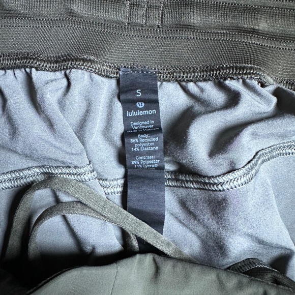 LULULEMON T.H.E. Short 9" linerless short - Picture 7 of 7